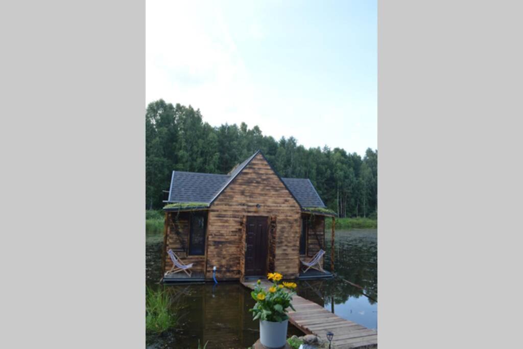 Heather Hut, Off-Grid Cottage On A Pond+2 Ha Darzkowo Luaran gambar