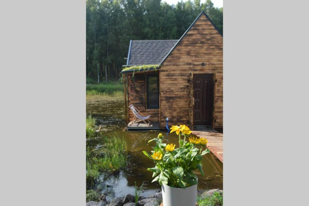 Heather Hut, Off-Grid Cottage On A Pond+2 Ha Darzkowo Luaran gambar