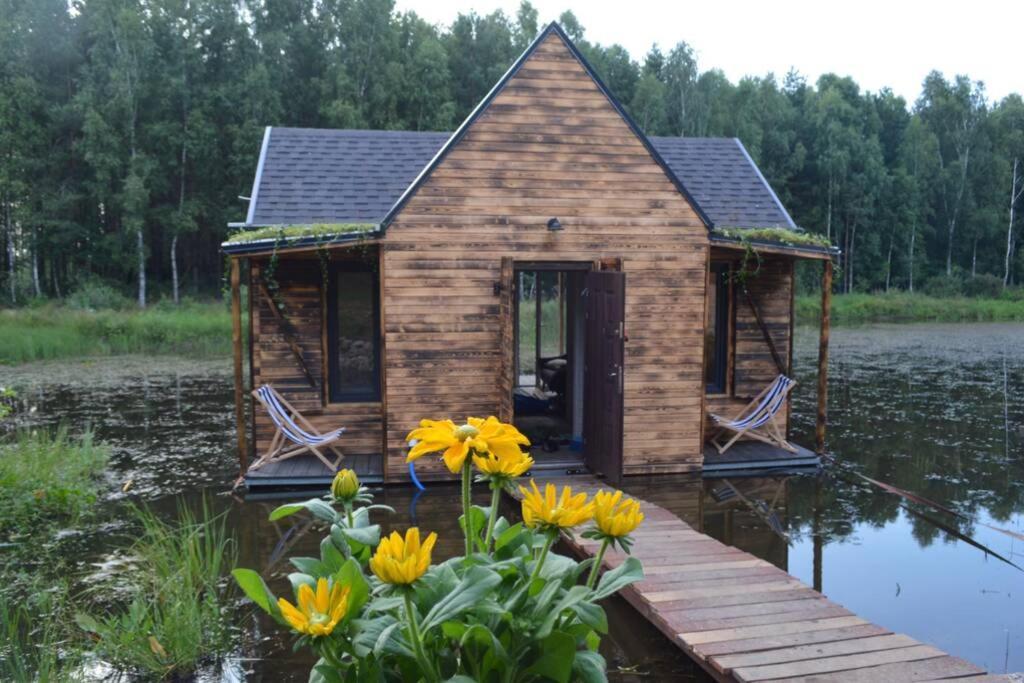Heather Hut, Off-Grid Cottage On A Pond+2 Ha Darzkowo Luaran gambar