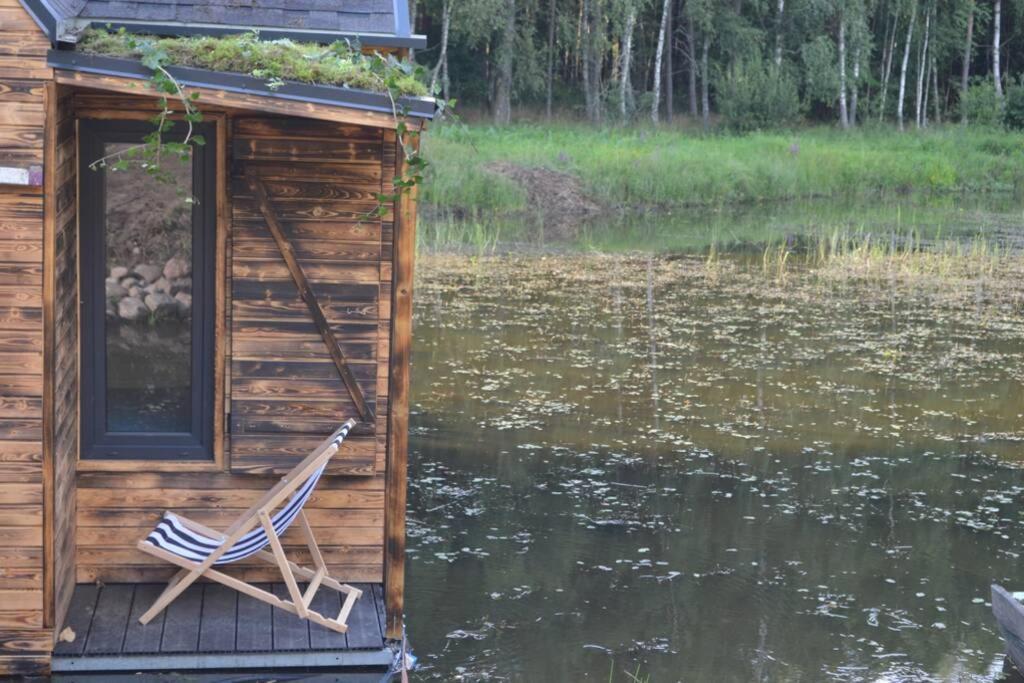 Heather Hut, Off-Grid Cottage On A Pond+2 Ha Darzkowo Luaran gambar