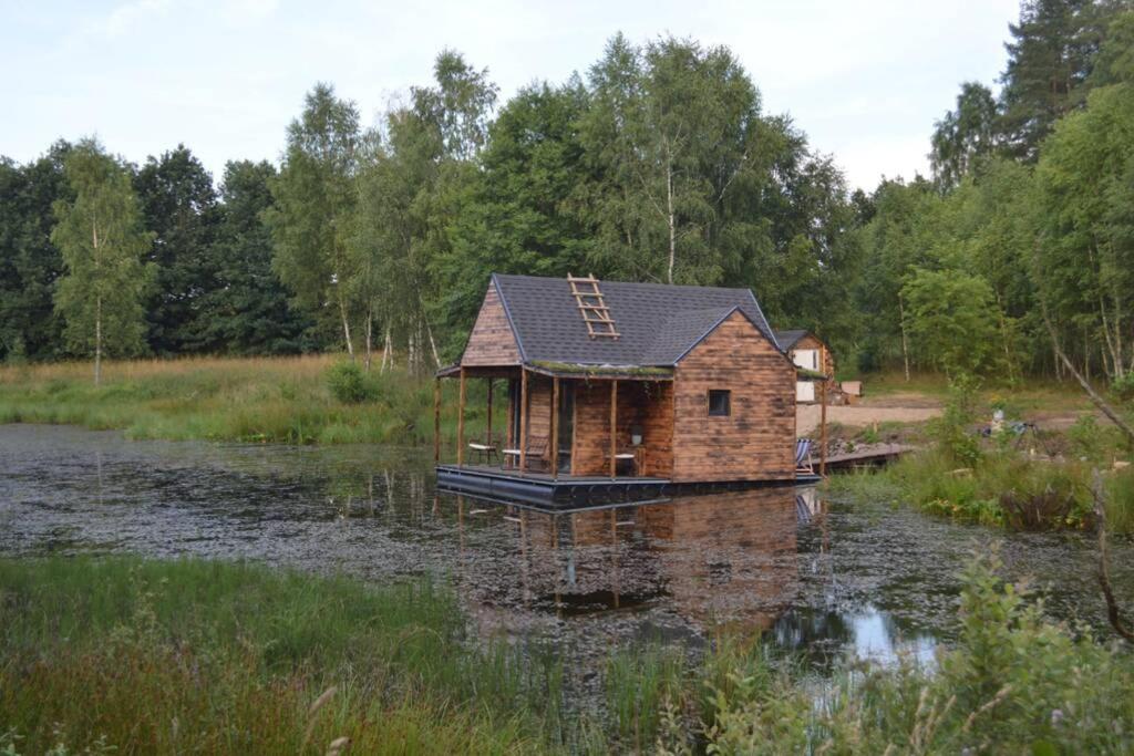 Heather Hut, Off-Grid Cottage On A Pond+2 Ha Darzkowo Luaran gambar
